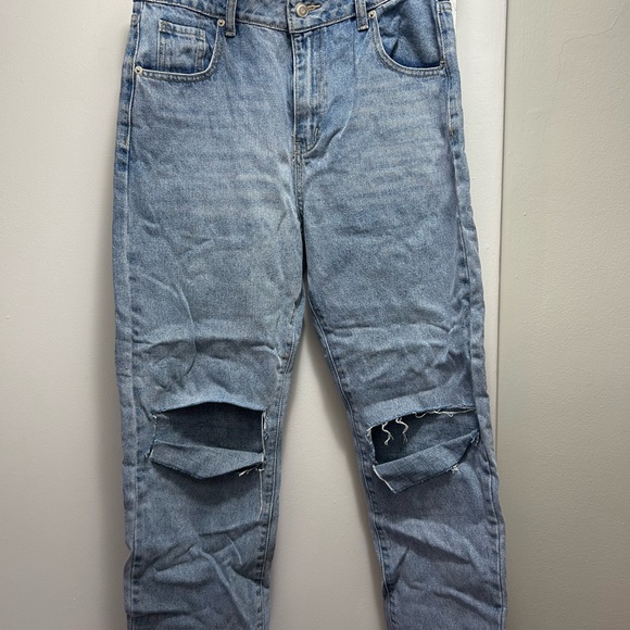 Fashion Nova “bend the rules slouch fit jeans” - Picture 2 of 4